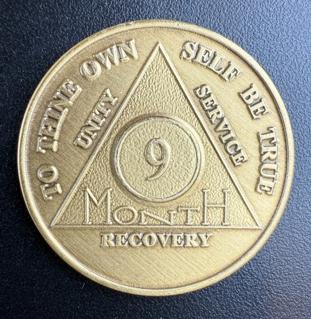 Addiction Recovery collectors token USA coin 9 Month medallion Serenity Prayer