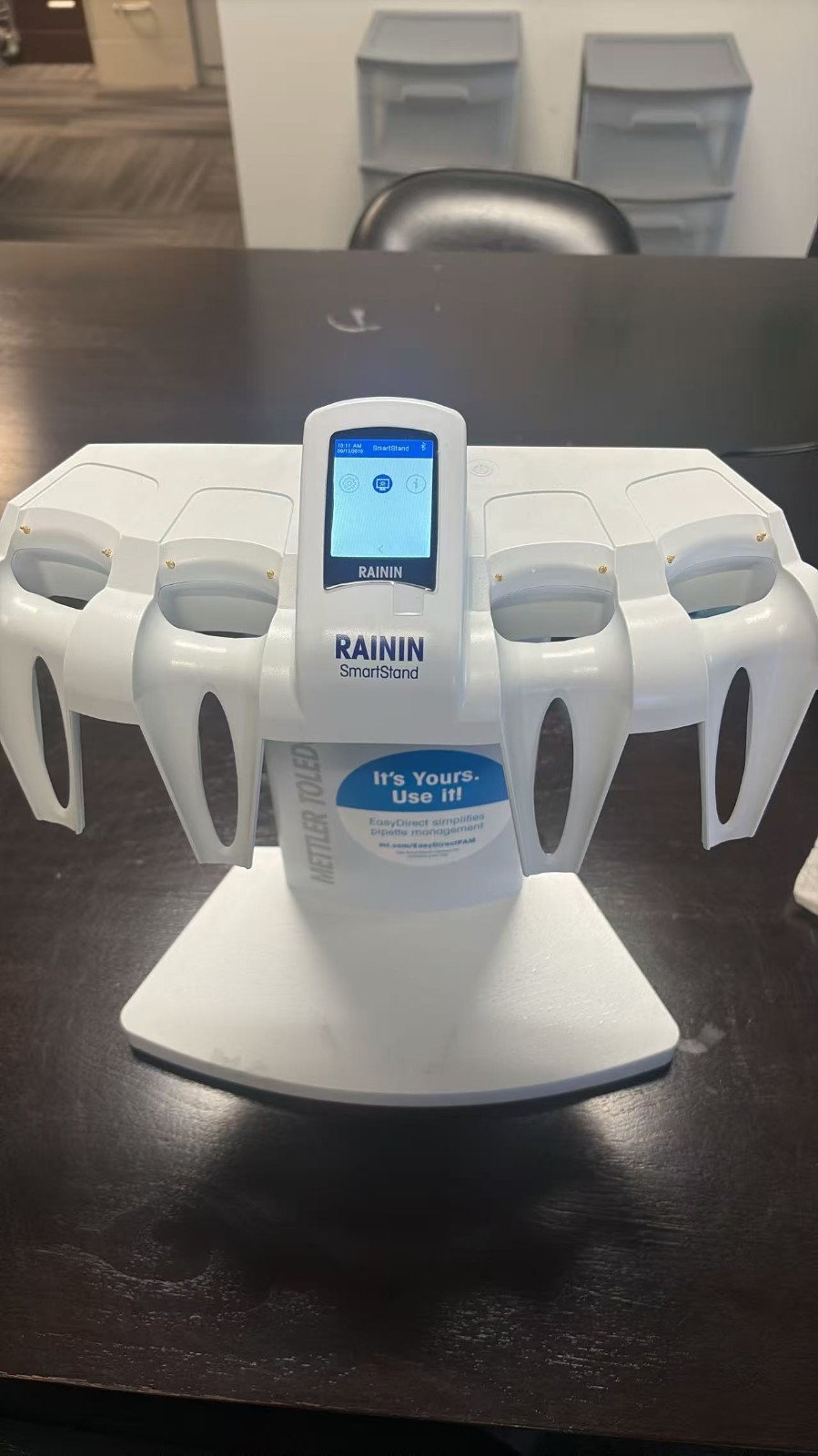 Rainin SmartStand Charging Station for E4 XLS Pipettes – single – Clean
