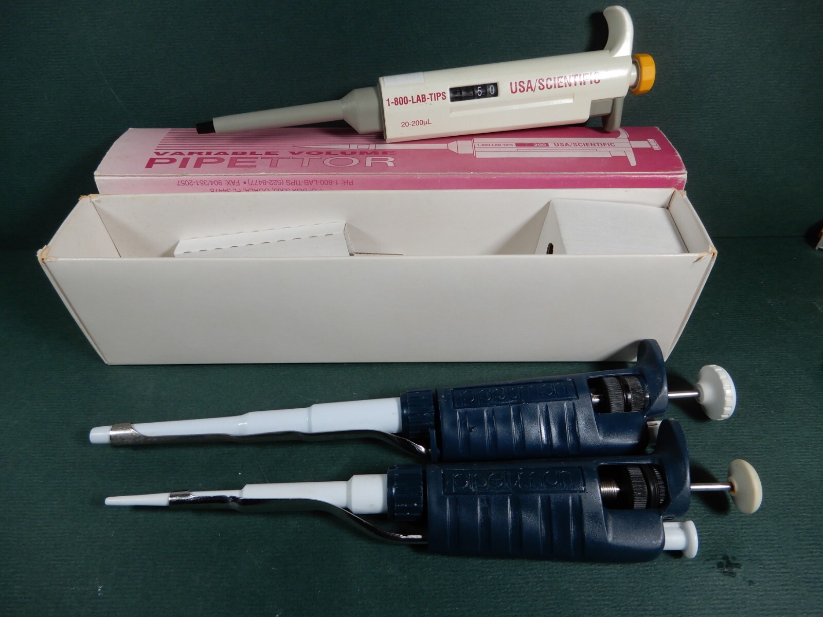 USA/Scientific & Gilson Pipeteman Pipettors Shown - Used Good Condition
