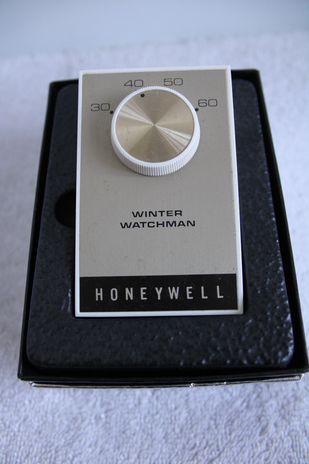 Honeywell Winter Watchman Low Temperature Monitor Warning System Pre-owned