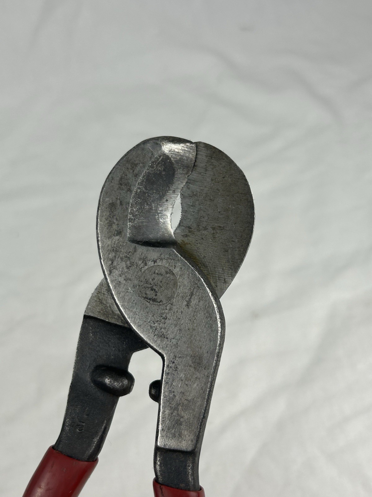 Klein Tools 63050 9-1/2" High Leverage Cable Cutters Pliers