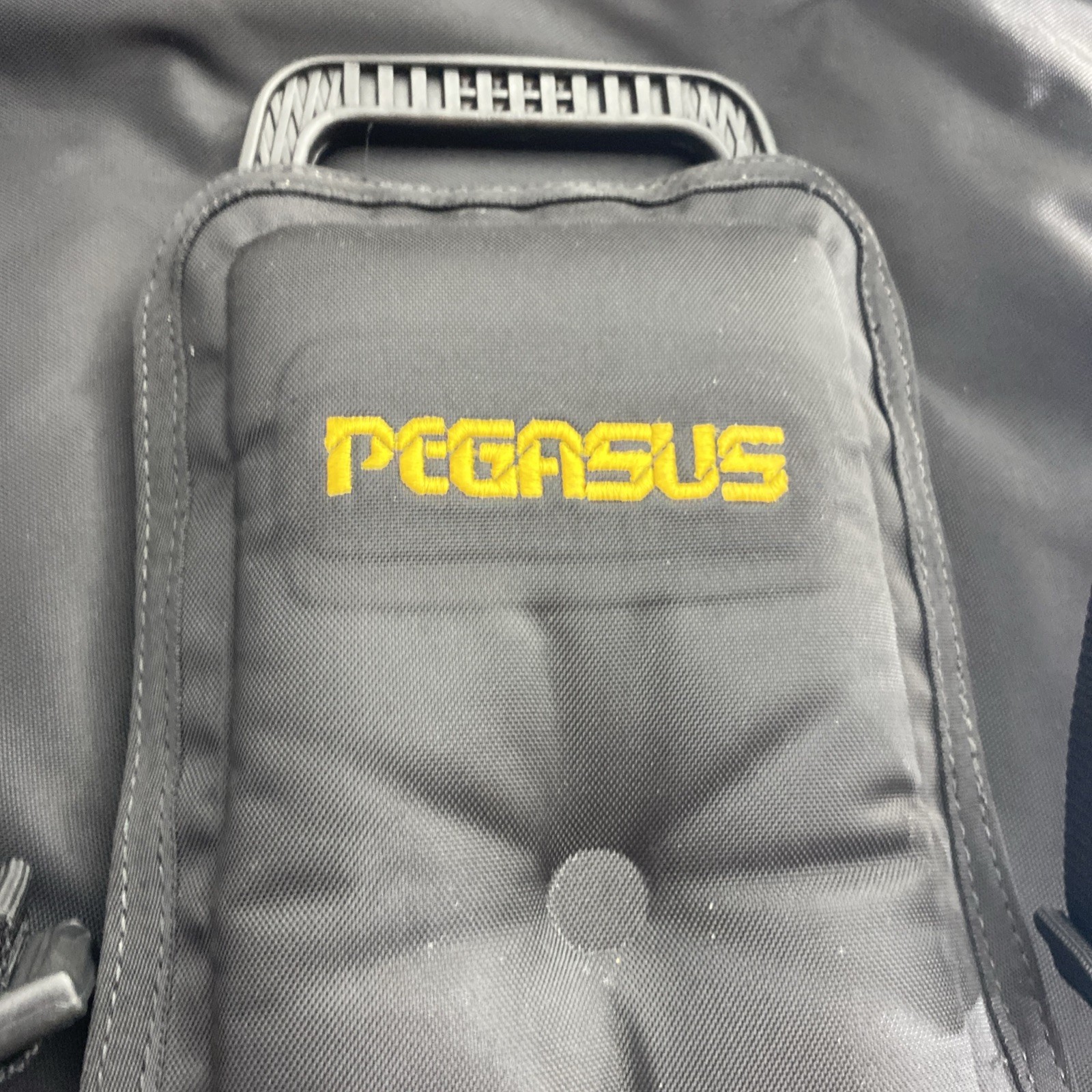 Mares Pegasus Triple BCD – Size Small – Excellent Condition – Scuba Diving BC
