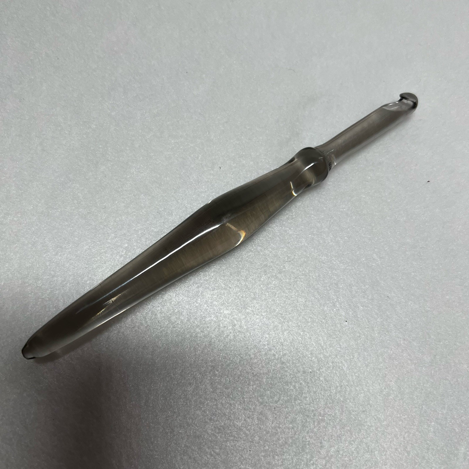 Hook Nook Clear Acrylic 7.5” Crochet Hook 10mm N