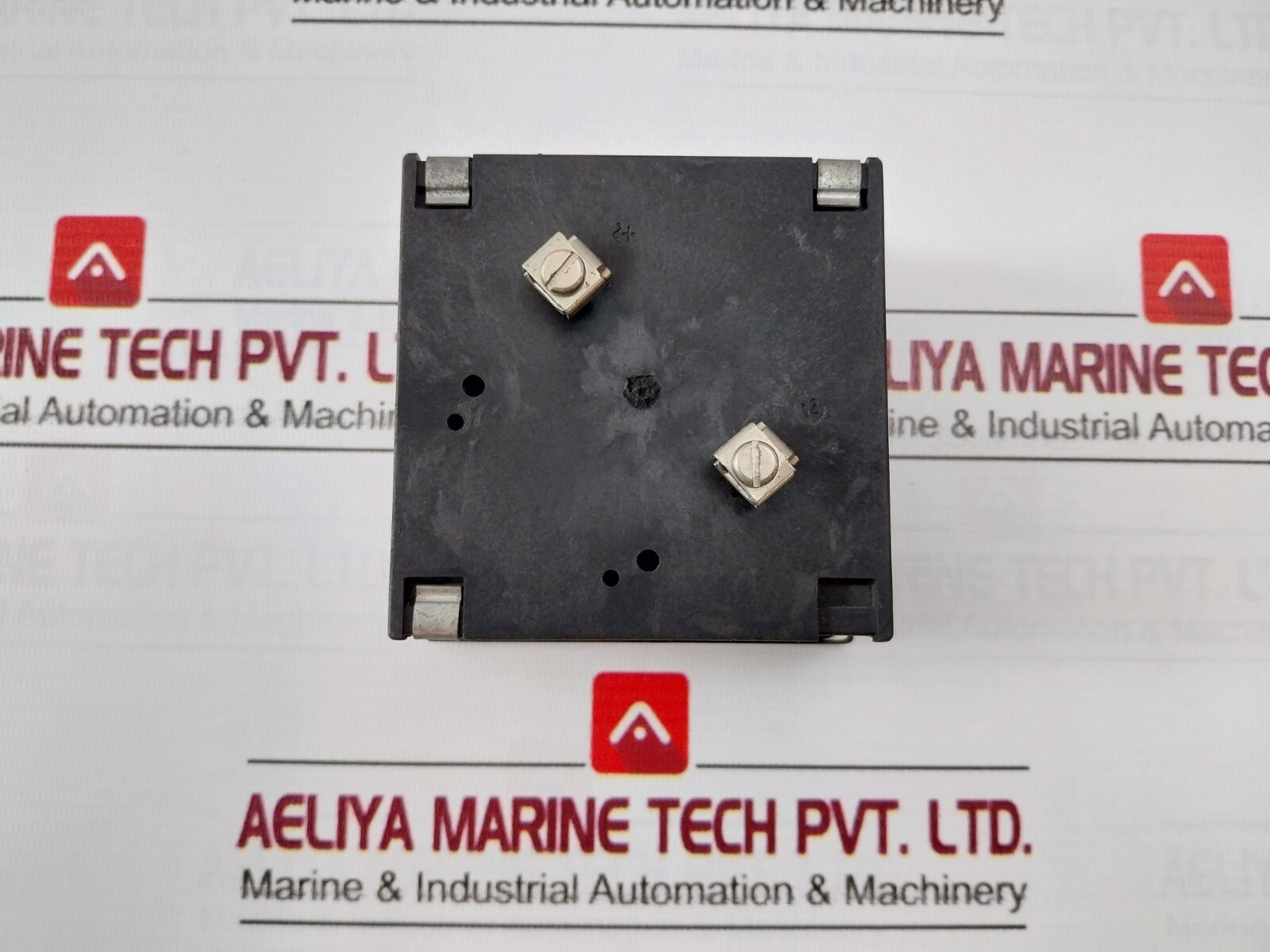 CELSA Voltmeter 0-600V