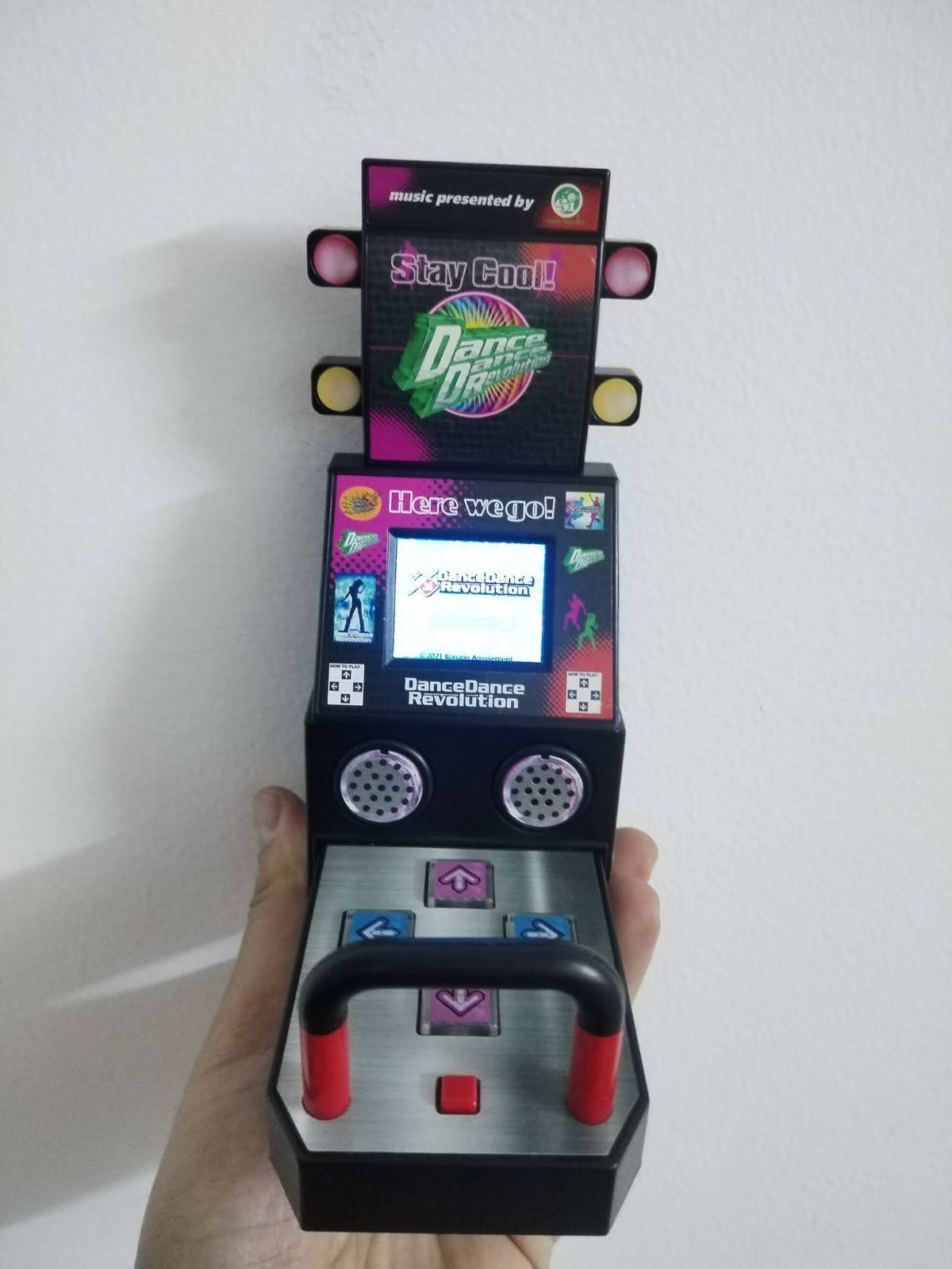 Tiny Arcade Boardwalk Arcade Dance Dance Revolution, Red, Miniature