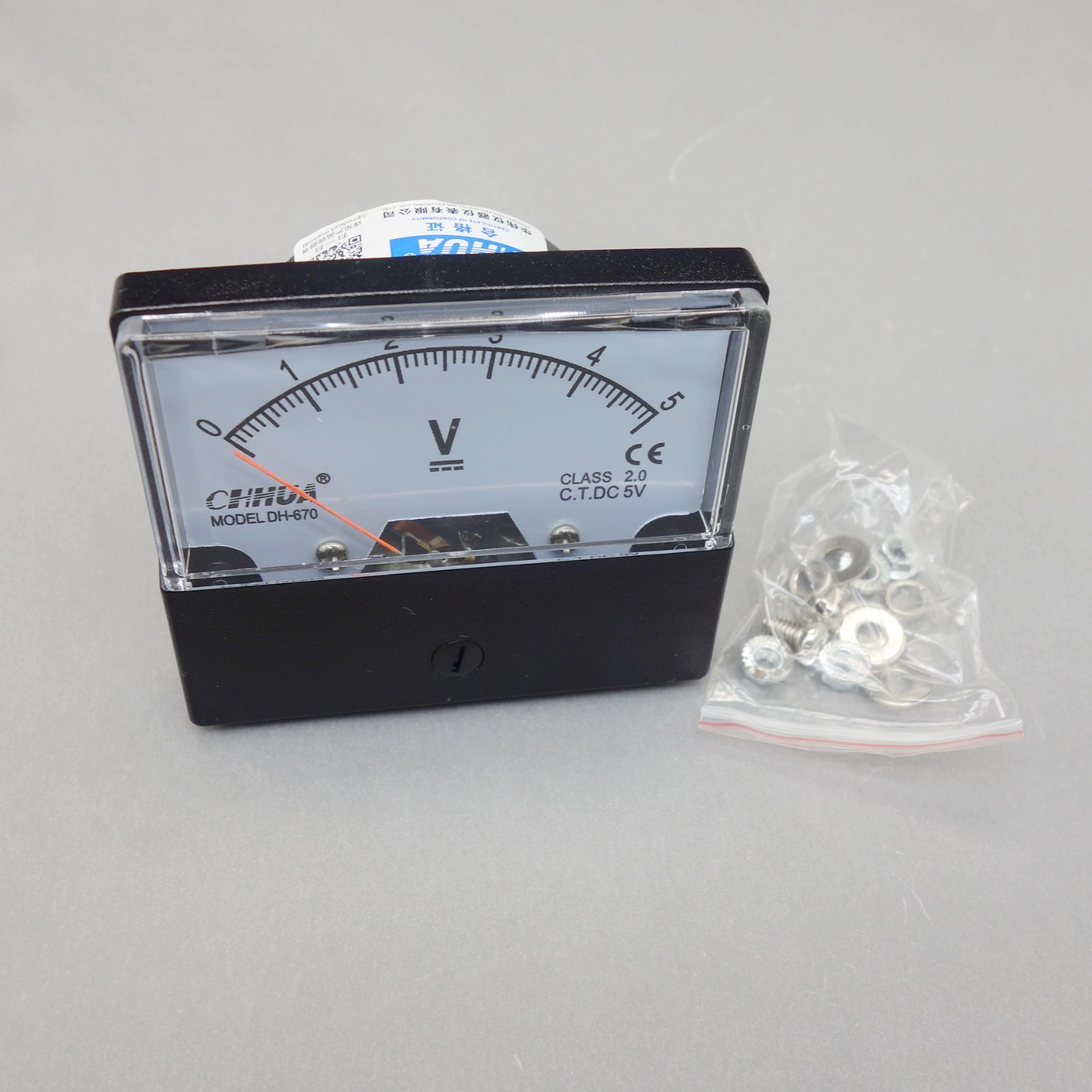 1PC NEW DH-670 DC 5V Analog Voltmeter Panel Voltage Meter 0-5V   60*70mm