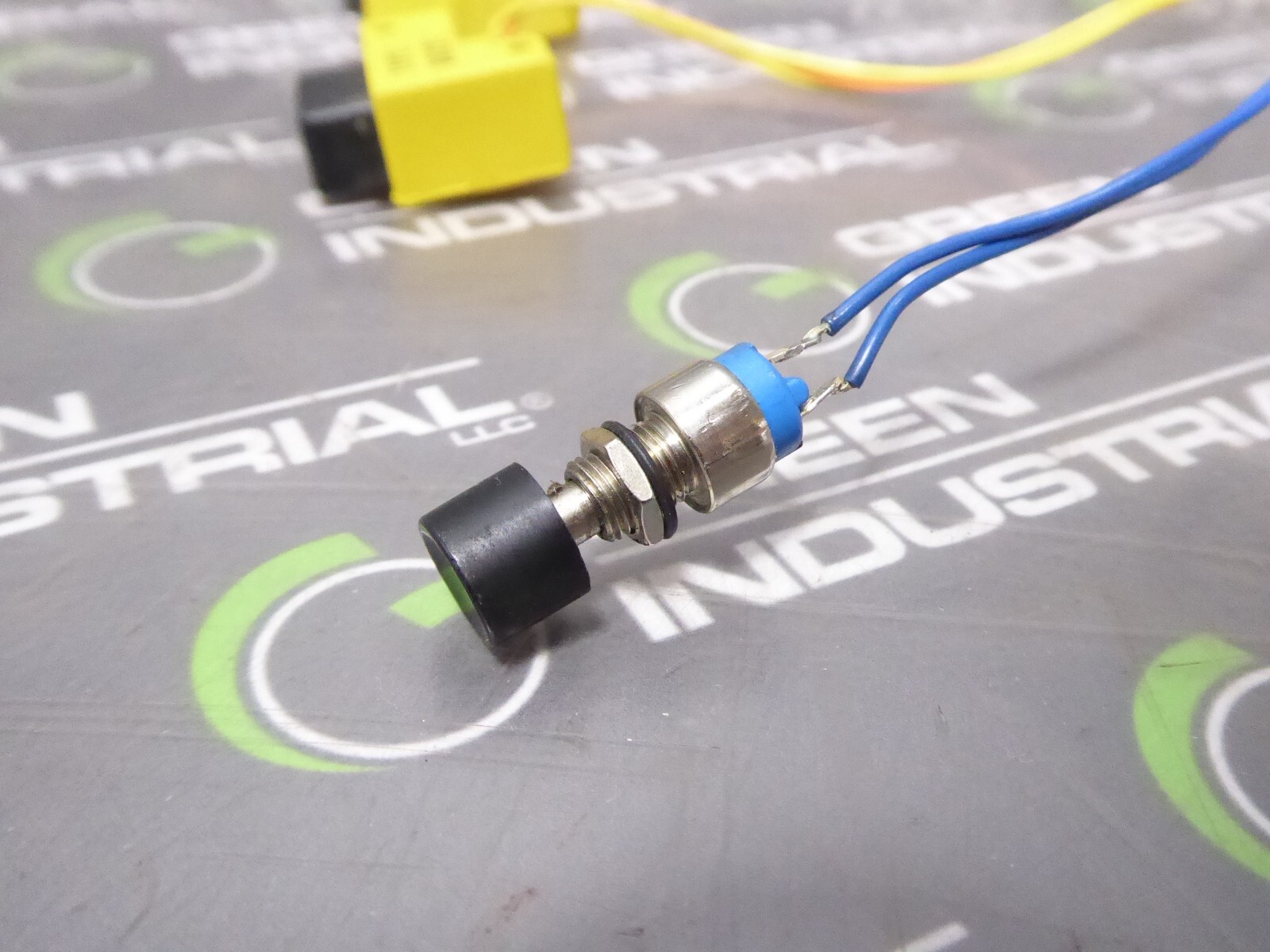USED ABB / Jokab Teach Pendant Deadman Switch Assembly JSHD 2B