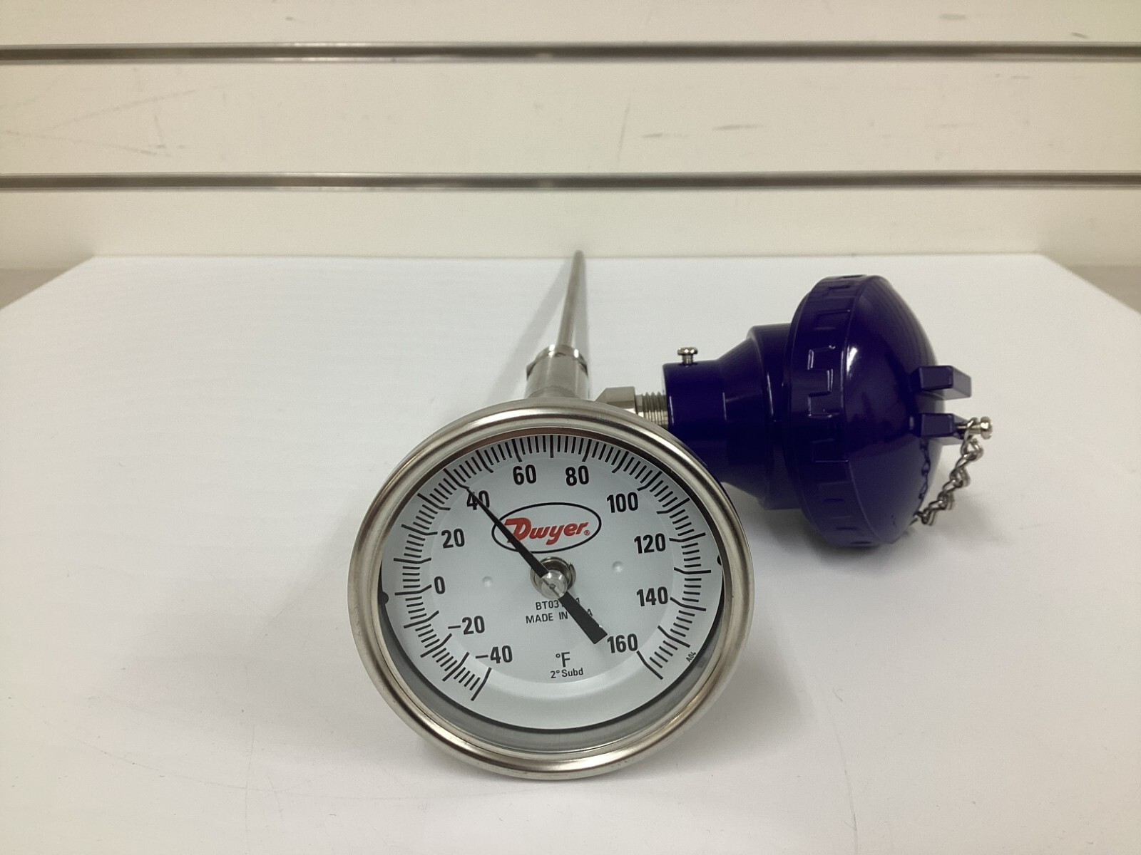 DWYER BTO31241 Dial Thermometer With Process Output  -40° to 160°F, 3/4 in NPT