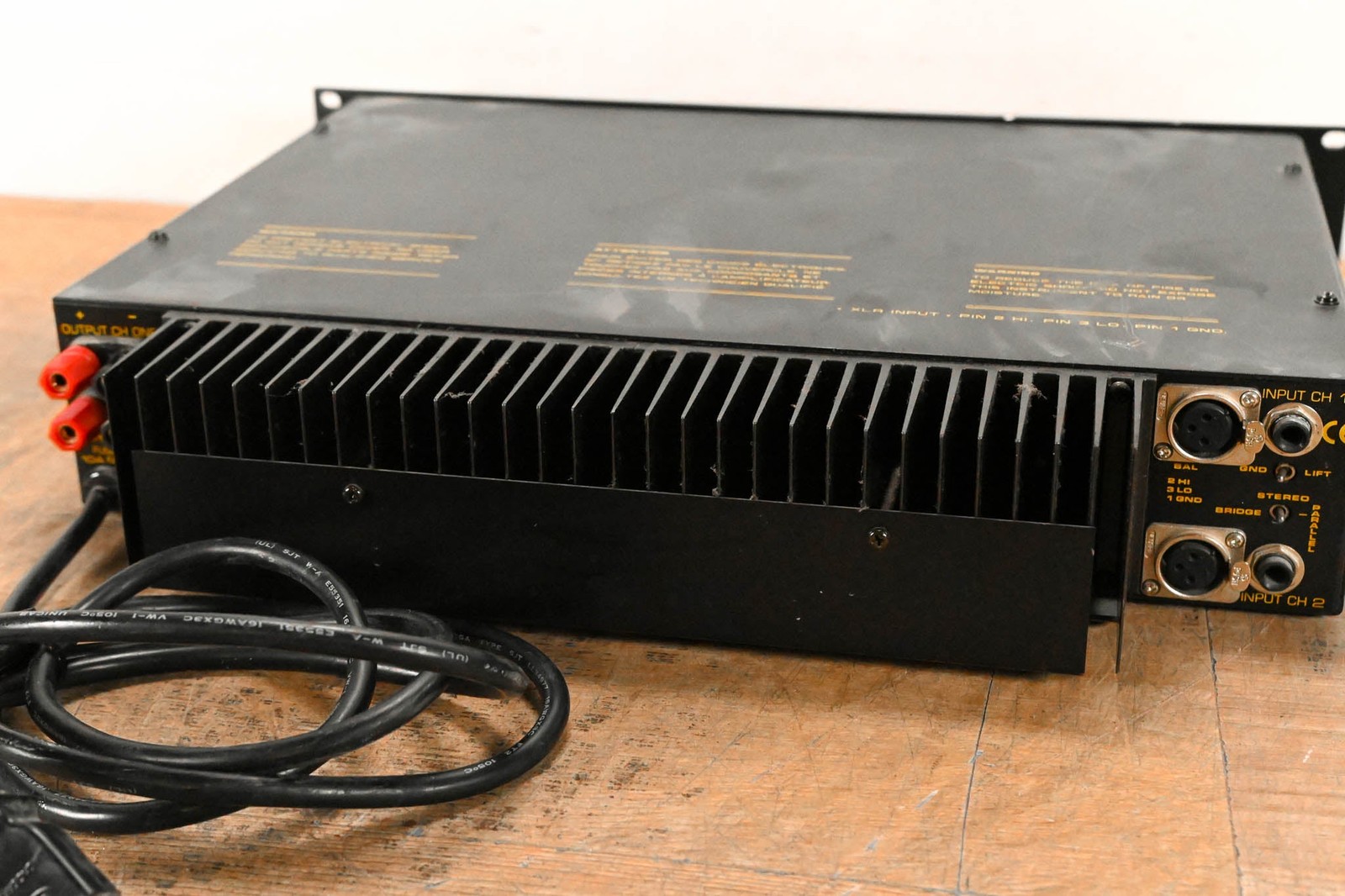AB International 1650 2-Channel Power Amplifier CG01RRY