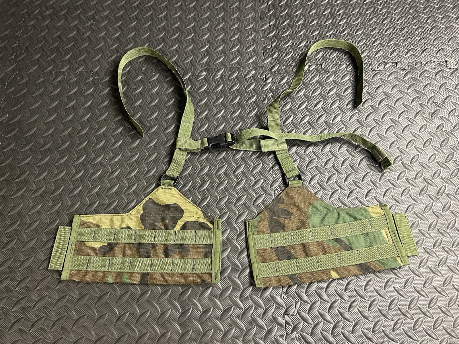 Oldgen Safariland Spear ELCS H-Harness Panel, Left Right M81 Woodland Camo SOF