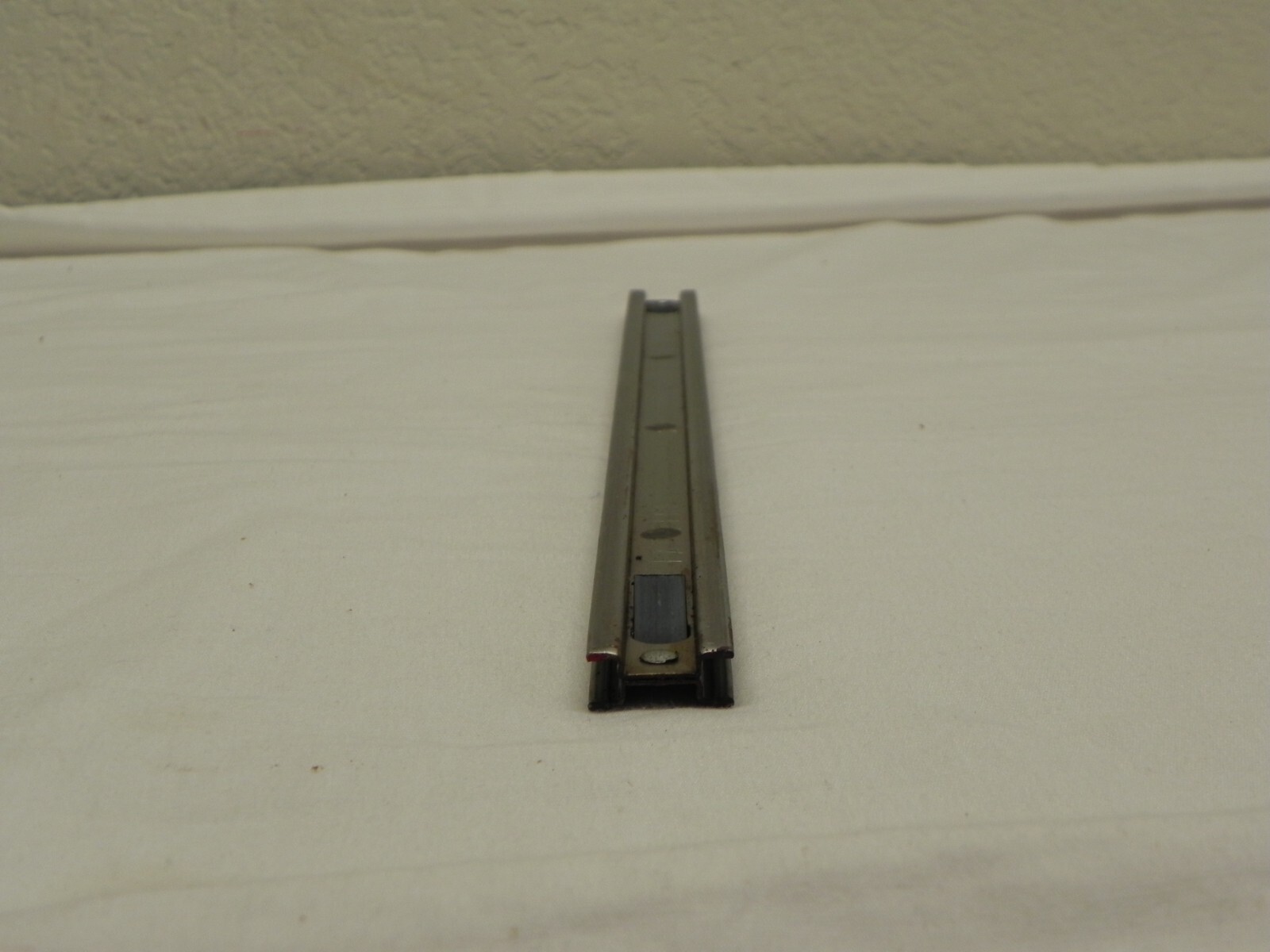 Snap-on KRA59 Flip Top Chest Small Drawer Friction Drawer Slide 8-257 13'' Long