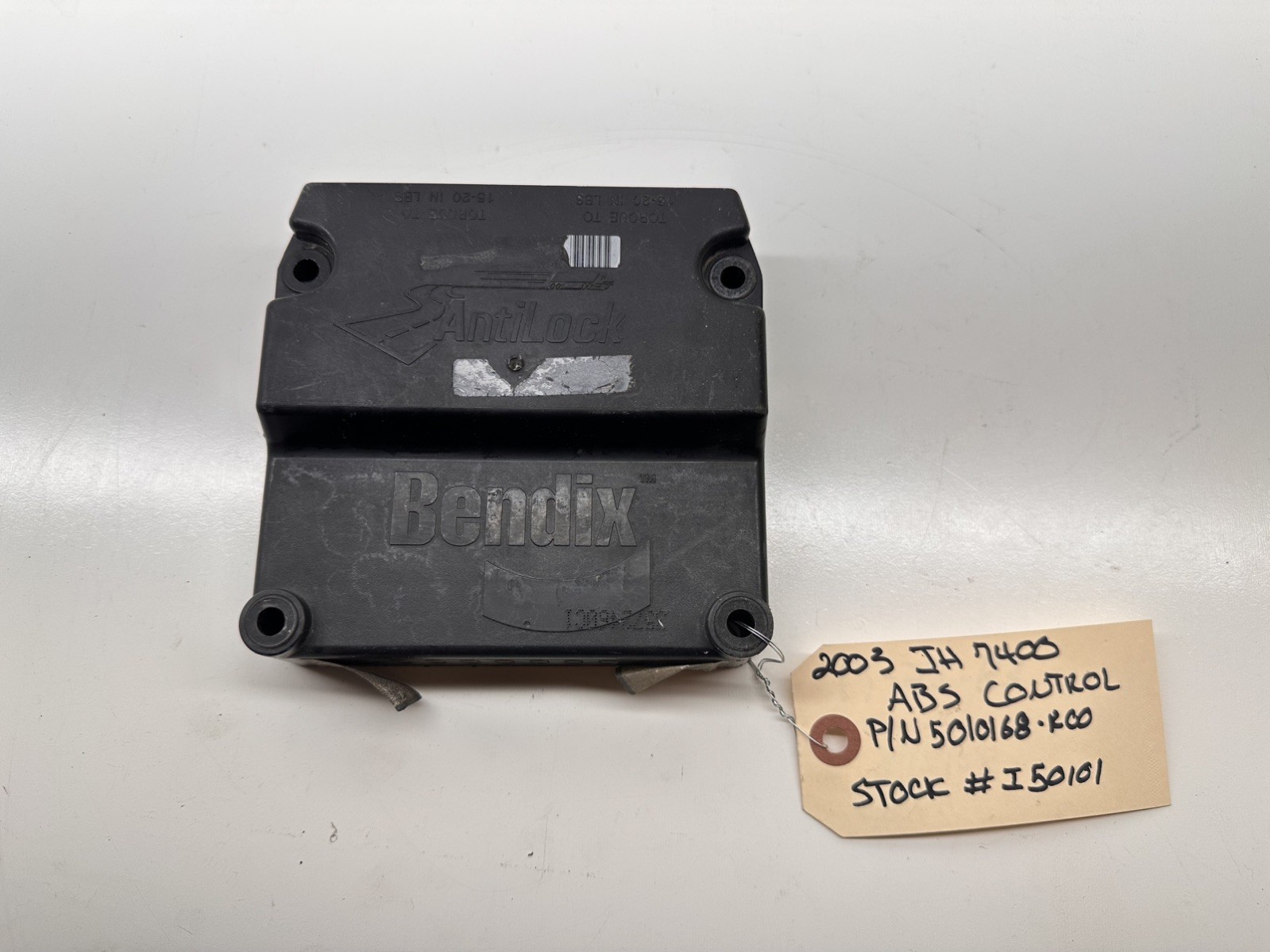 International ABS Control Module 5010168R00 EC-30 2003 IH 7400 2002 2004 2005