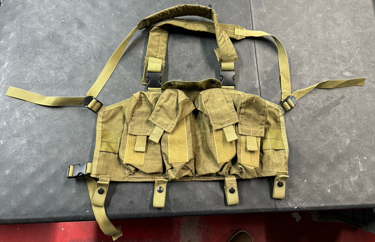 OLD London Bridge Trading LBT 0290D Enhanced Chest Rig Coyote Desert Patrol Lot1