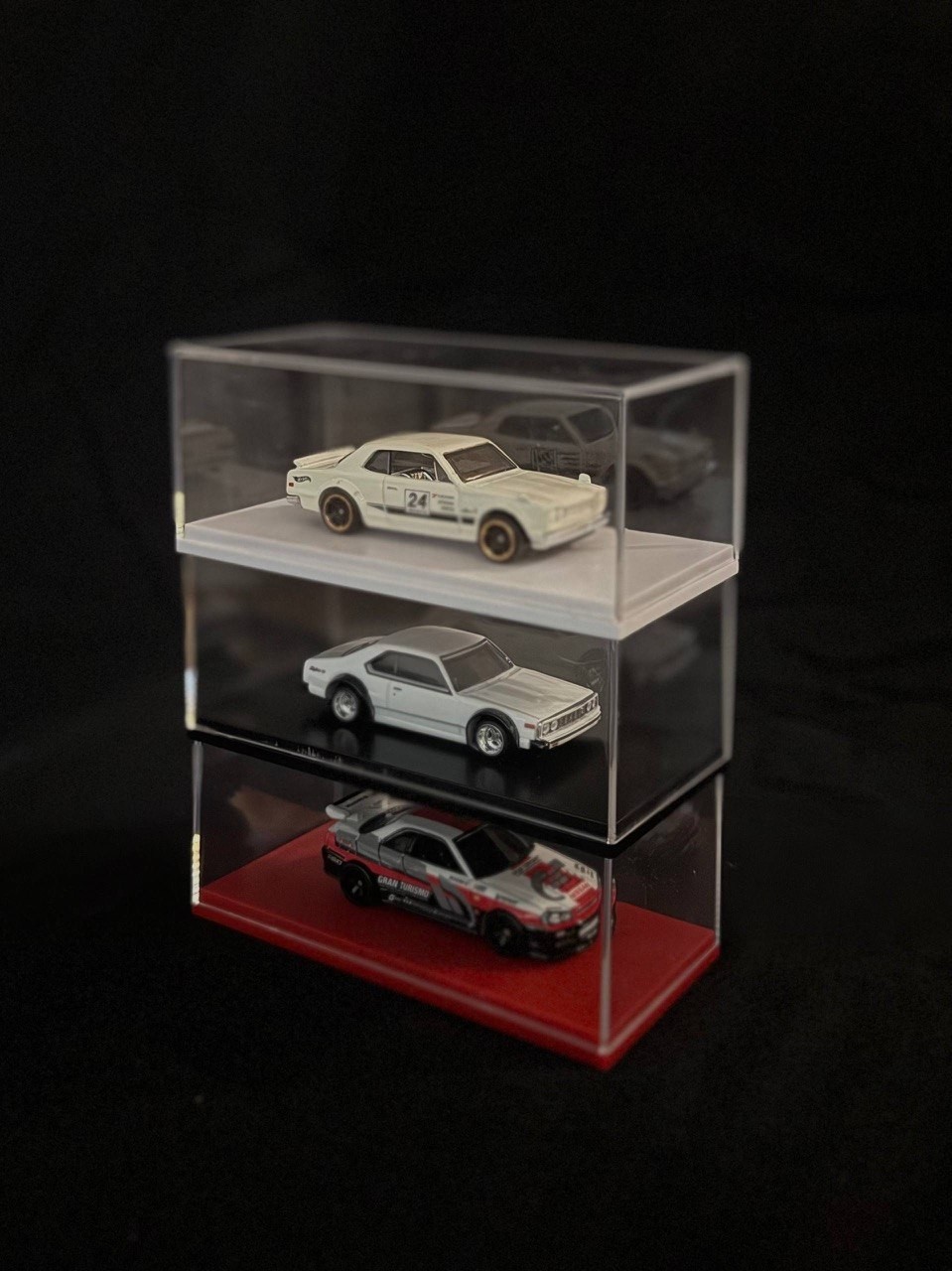 Magic Shield Clear Acrylic Display Case for 1:64 Diecast Cars – 1pc RED color