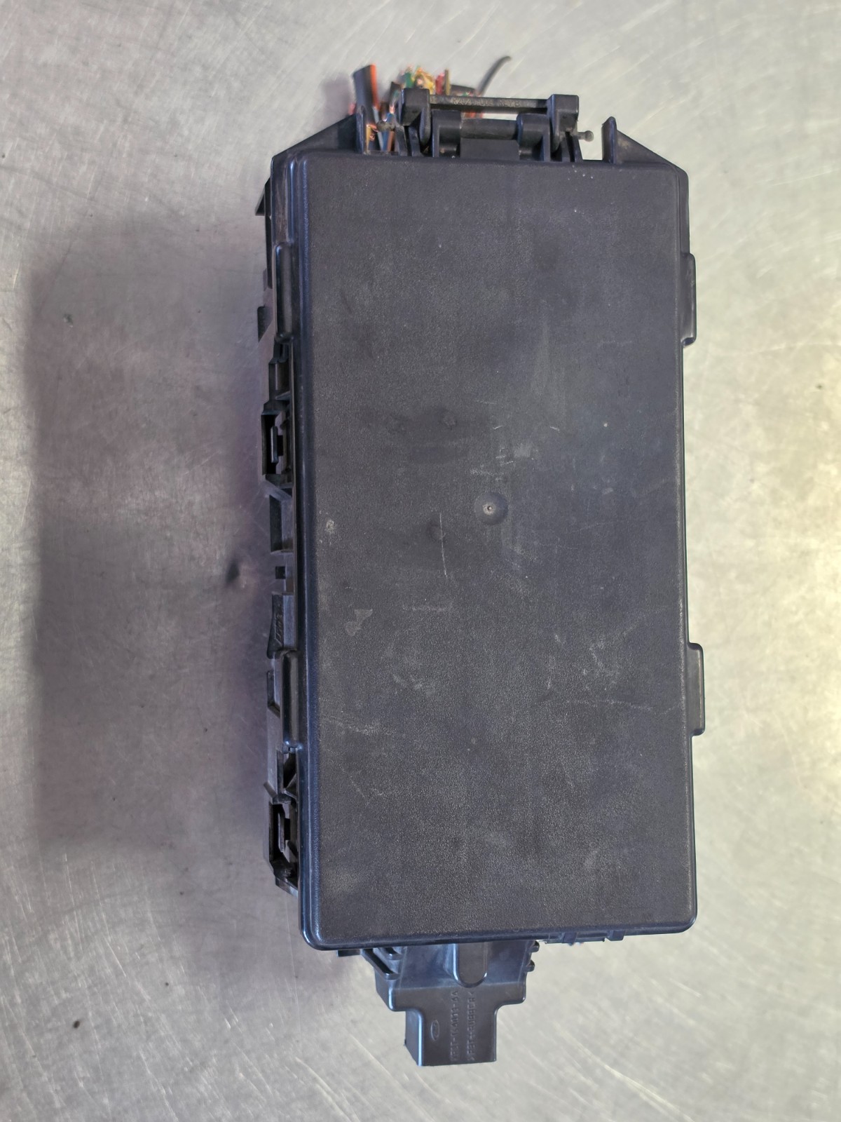 1999 Used Fuse Box Engine Fits: Ford Expedition Grade A