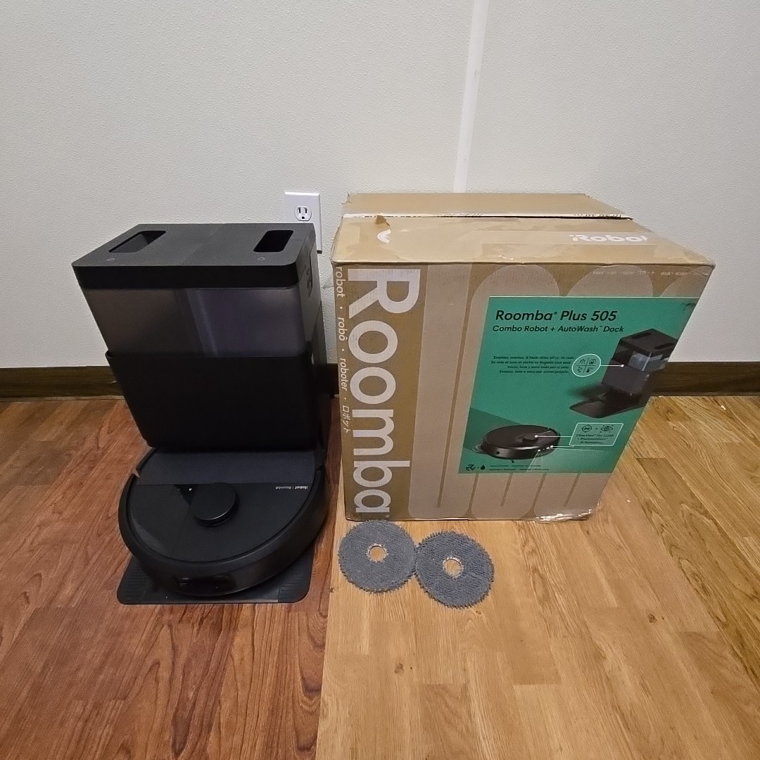 iRobot Roomba Plus 505 Combo Robot Vacuum & Mop + AutoWash Dock Pro Lidar
