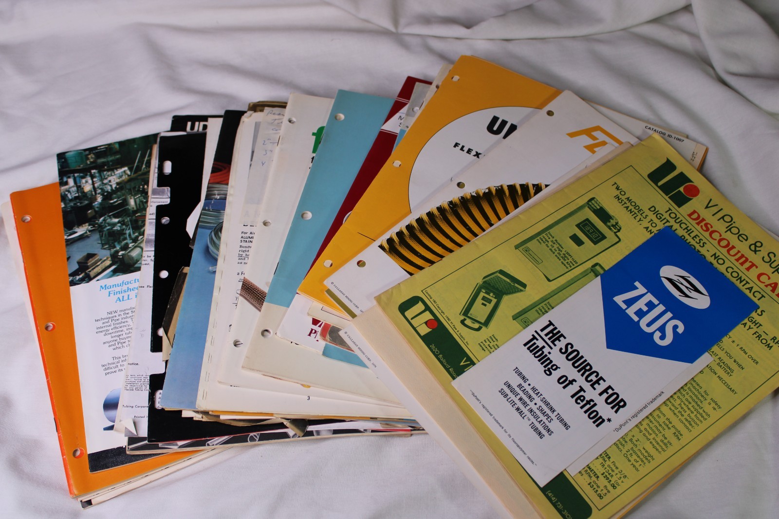 LOT 1970s/80s PIPING FLEXIBLE HOUSE PIPE TUBING VALVE INDUSTRIAL CATALOG