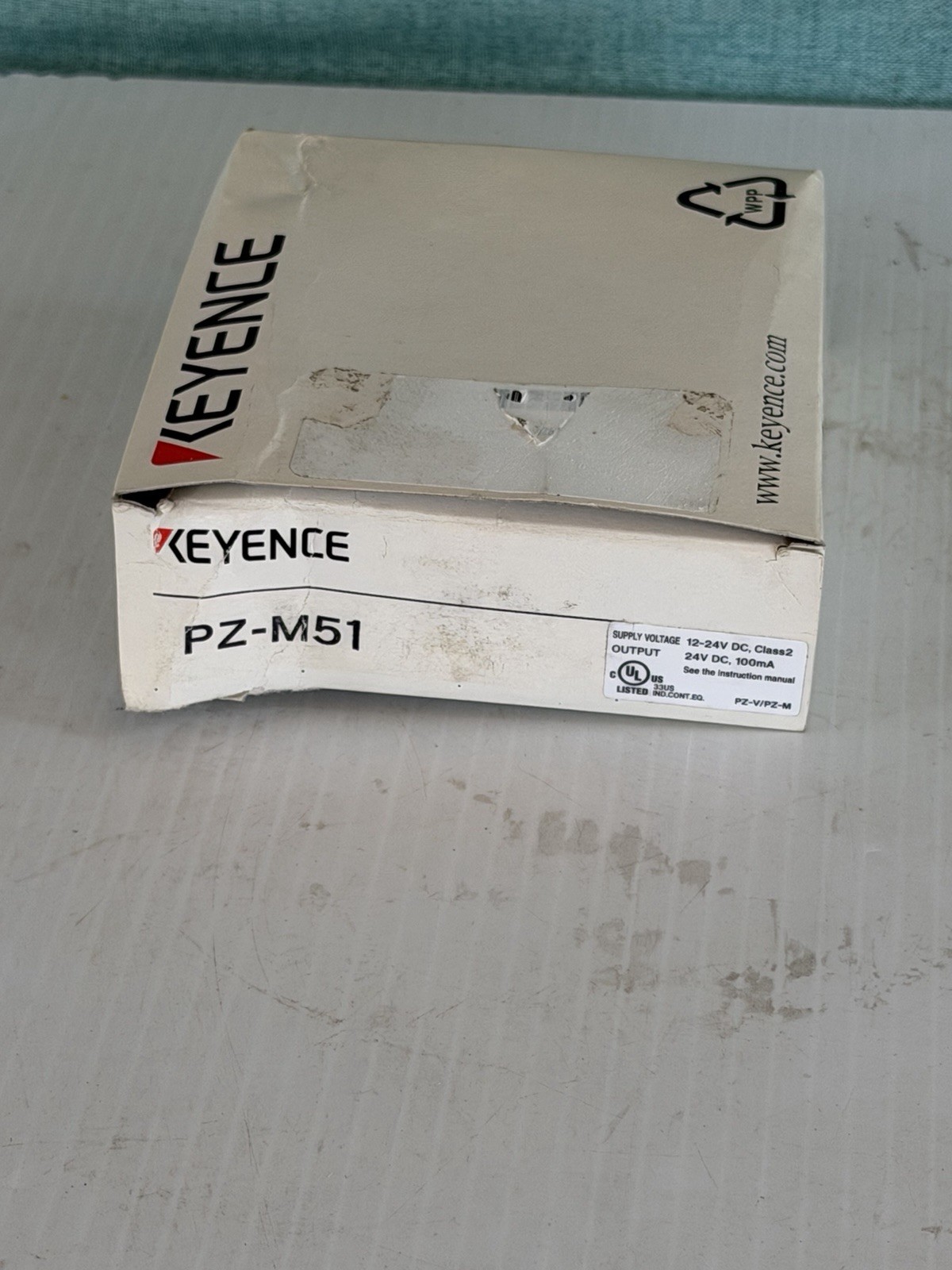 Keyence PZ-M51 Photoelectric Sensor FNIP