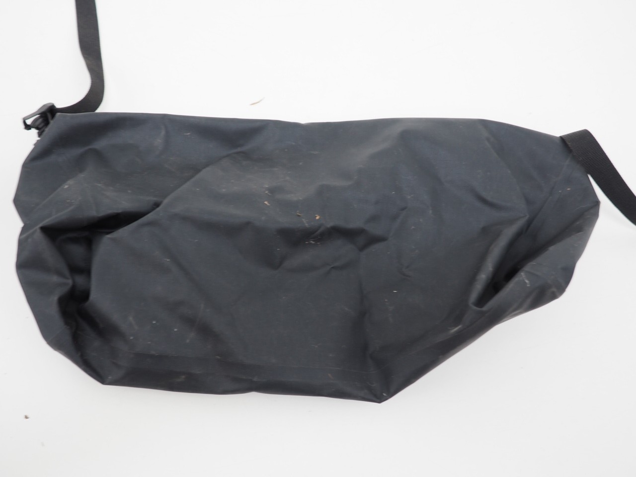 Syncros Bicycle Handlebar Roll Bag 8.5L Black Waterproof 2-Piece Kit