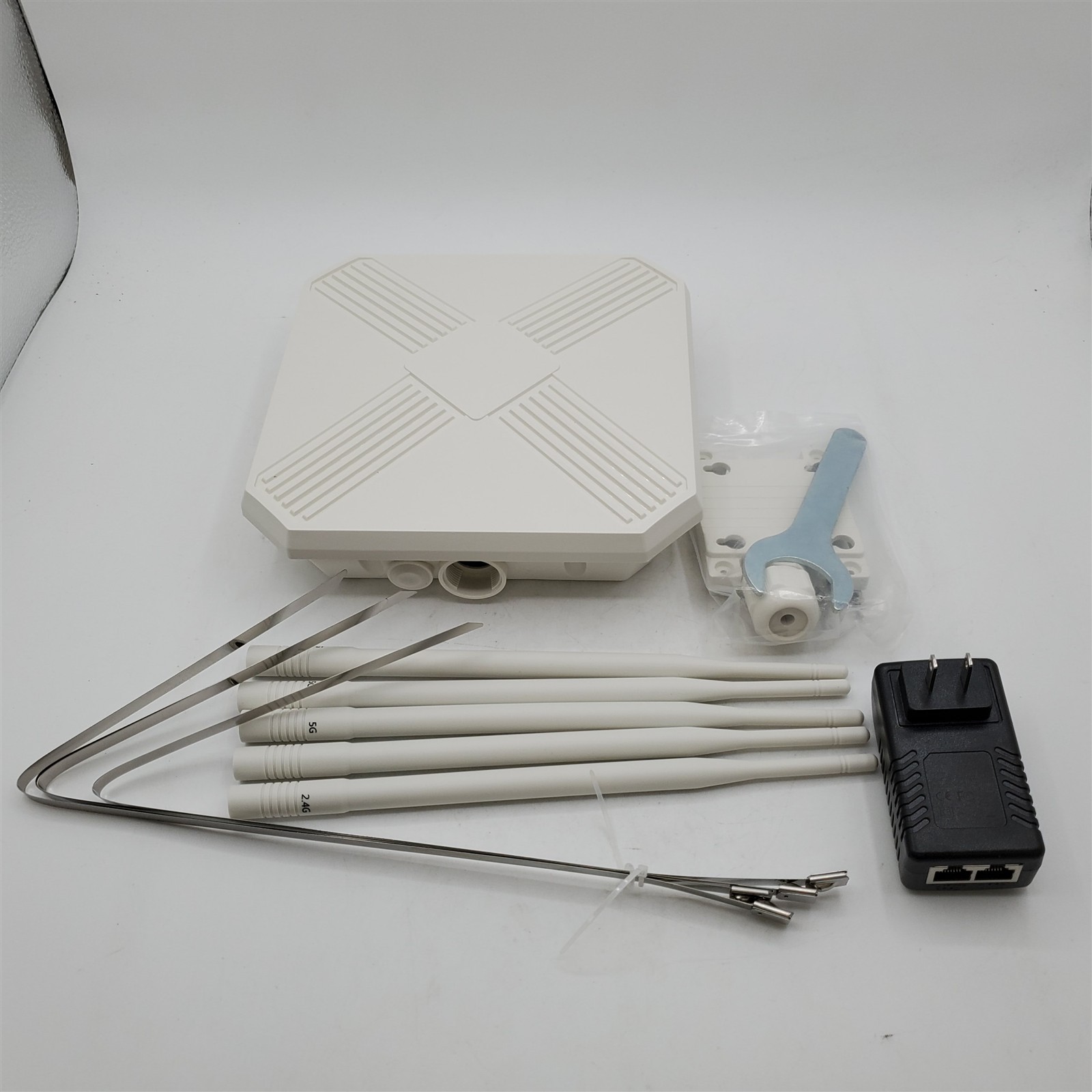 AX3000 Outdoor WiFi 6 Extender - Outdoor Access Point | Starlink-Compatible