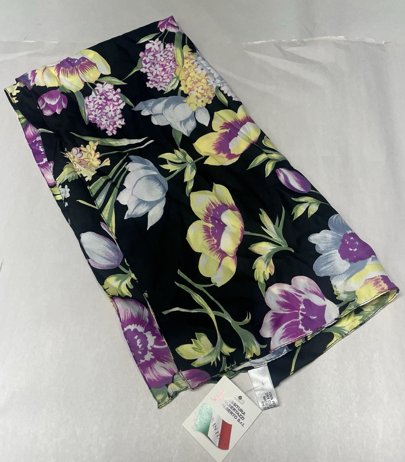 NEW - Tessitura Albertazzi Italian Floral Polyester Scarf