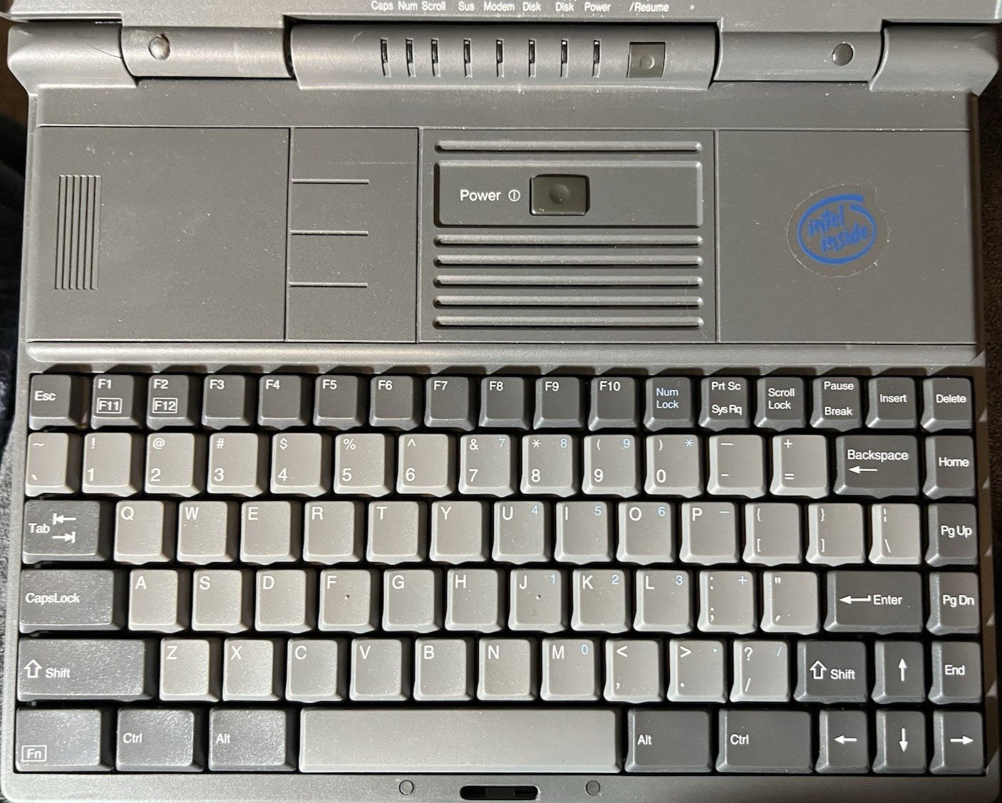 Vintage Sharp Personal Computer PC-7750 Luggable Laptop 9.5" Very Rare Untested