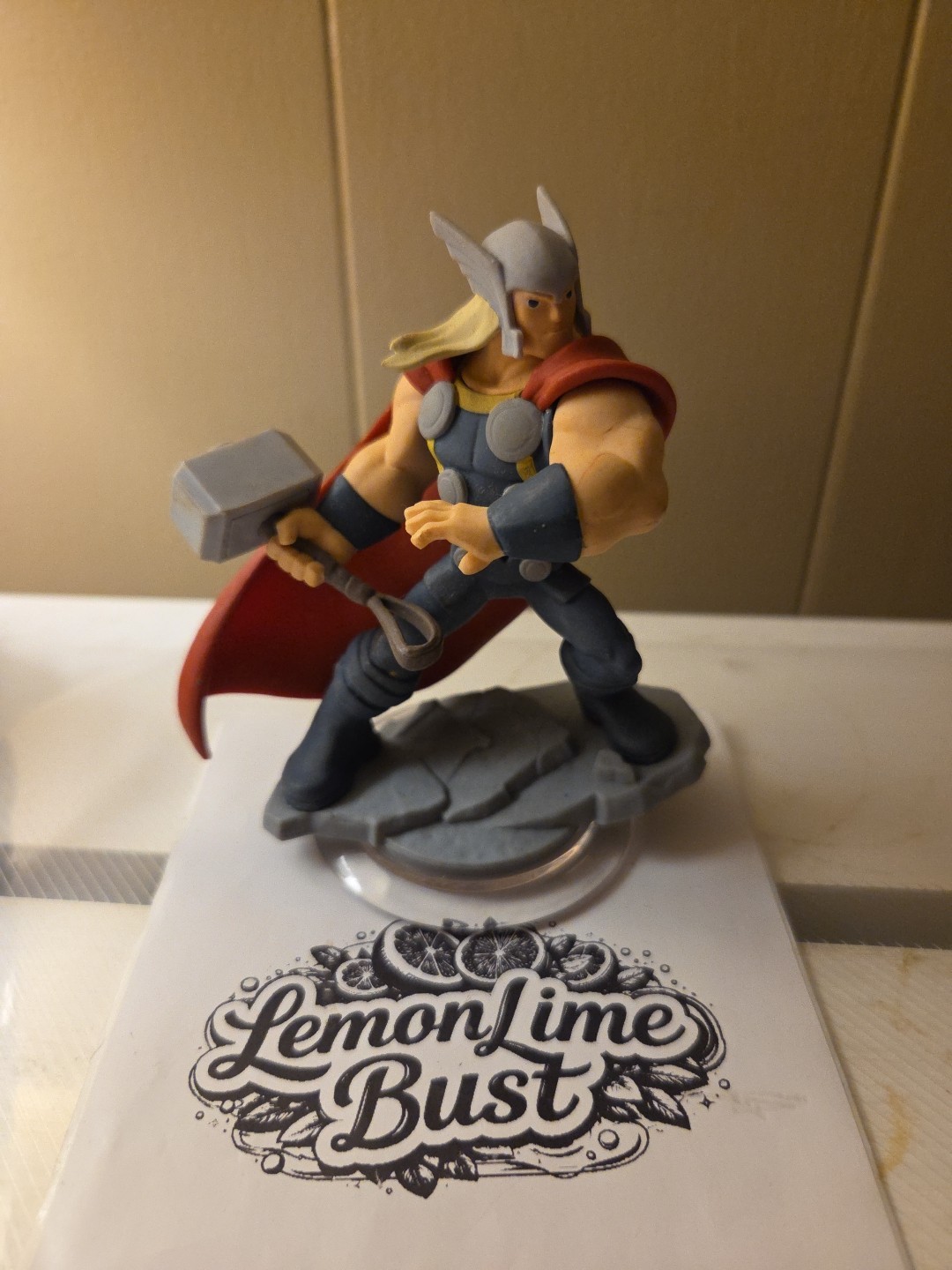Disney Infinity 2.0 Marvel Avengers Thor Character