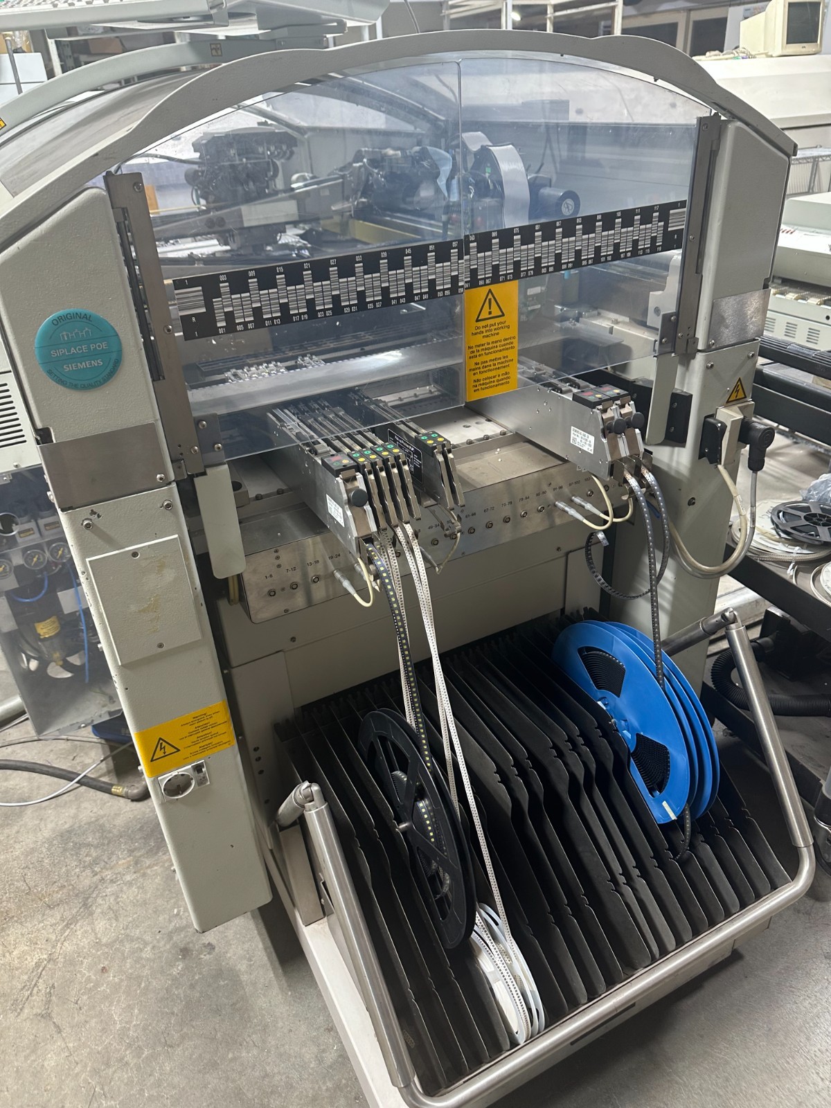 PICK AND PLACE SMT MACHINE