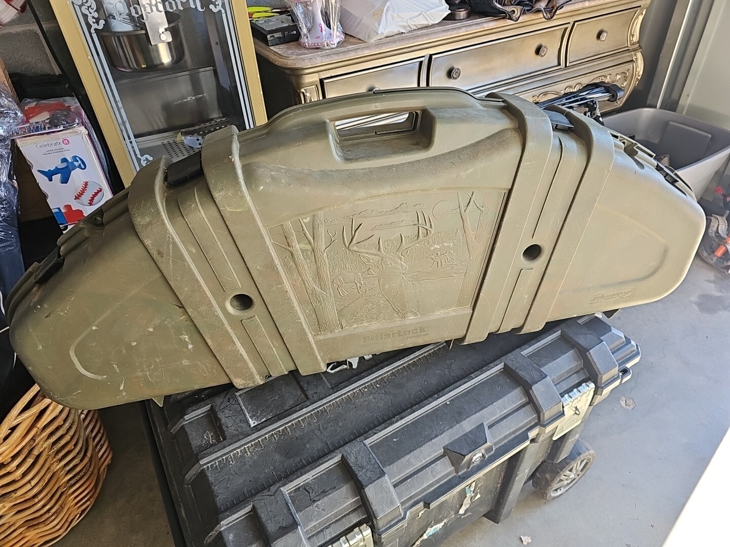 Plano 1111-00 Protector Series Single Bow Case Pillarlock System