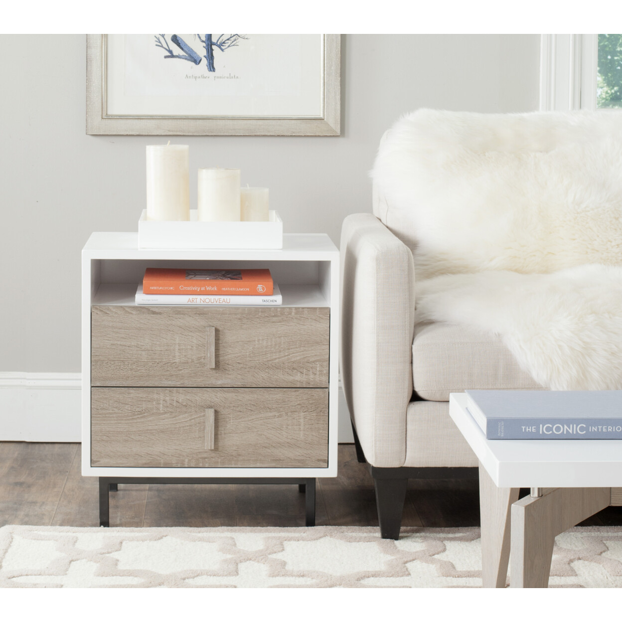 SAFAVIEH Kefton Mid-Century Scandinavian 2-Drawer Cabinet | White / Oak |