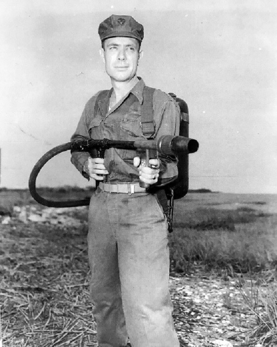 U.S. Marine Hershel Woodrow "Woody" Williams WWII Flamethrower 8X10 Photo a93