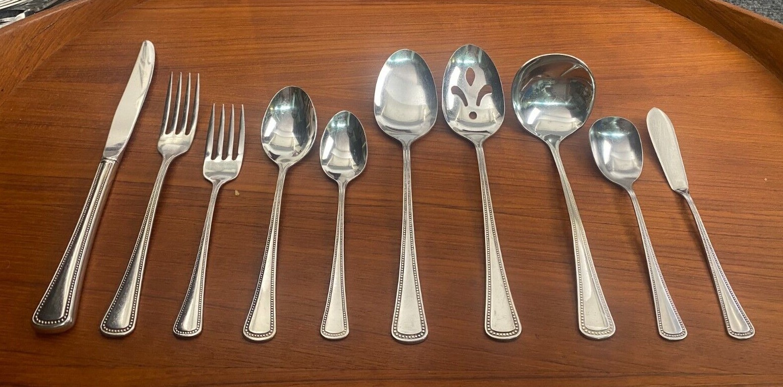 Oneida * NEEDLEPOINT - BEADED ARTISTRY Stainless Flatware CHOICE - CHOOSE (107)