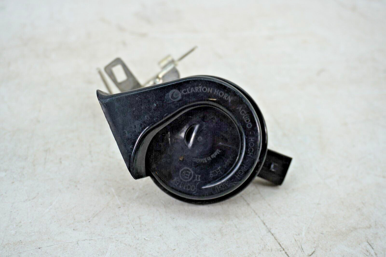 17-19 VOLKSWAGEN GOLF ALLTRACK LEFT HIGH TONE NOTE PITCH SIGNAL HORN OEM !CRACK!