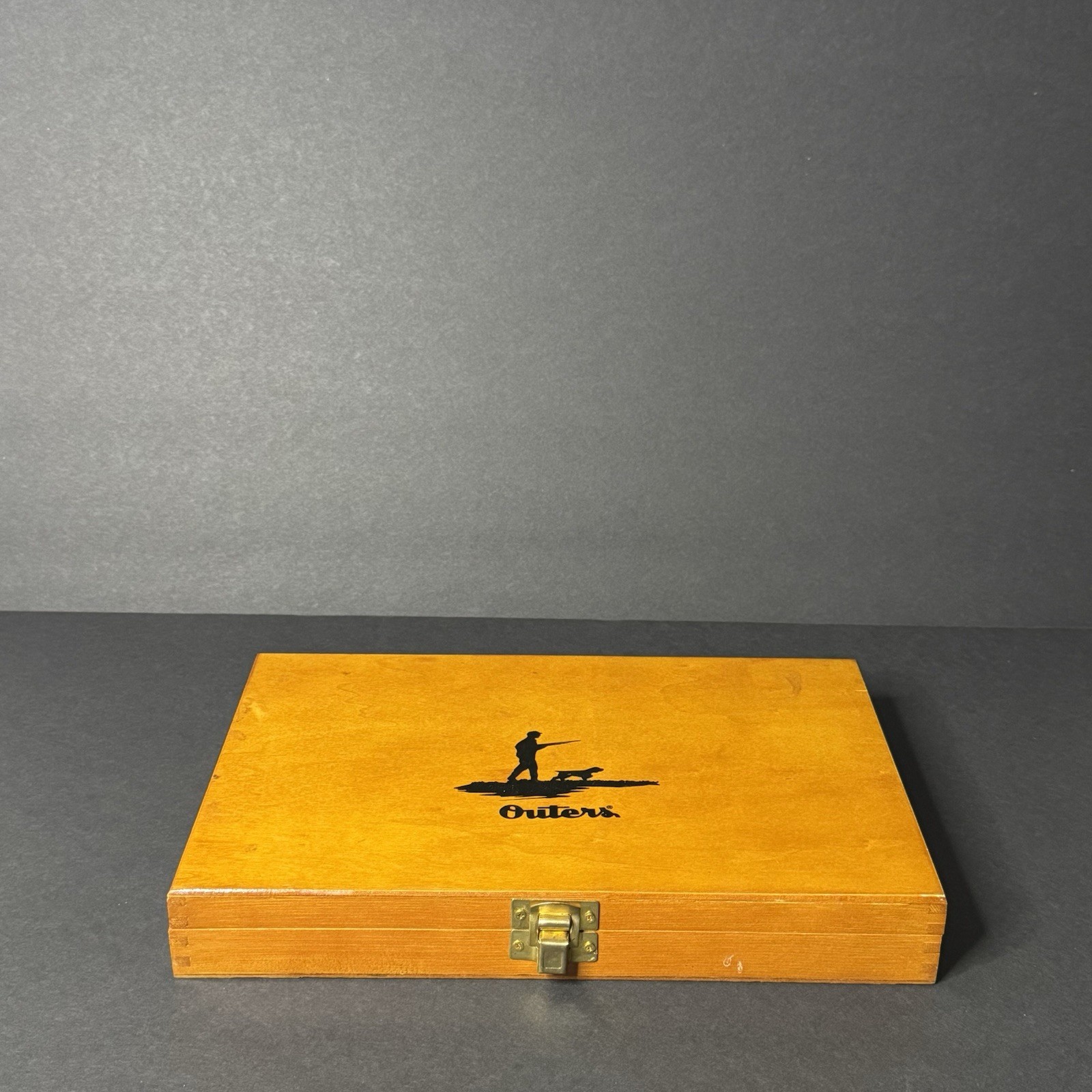 OUTERS GUN CLEANING KIT IN NICE WOODEN BOX