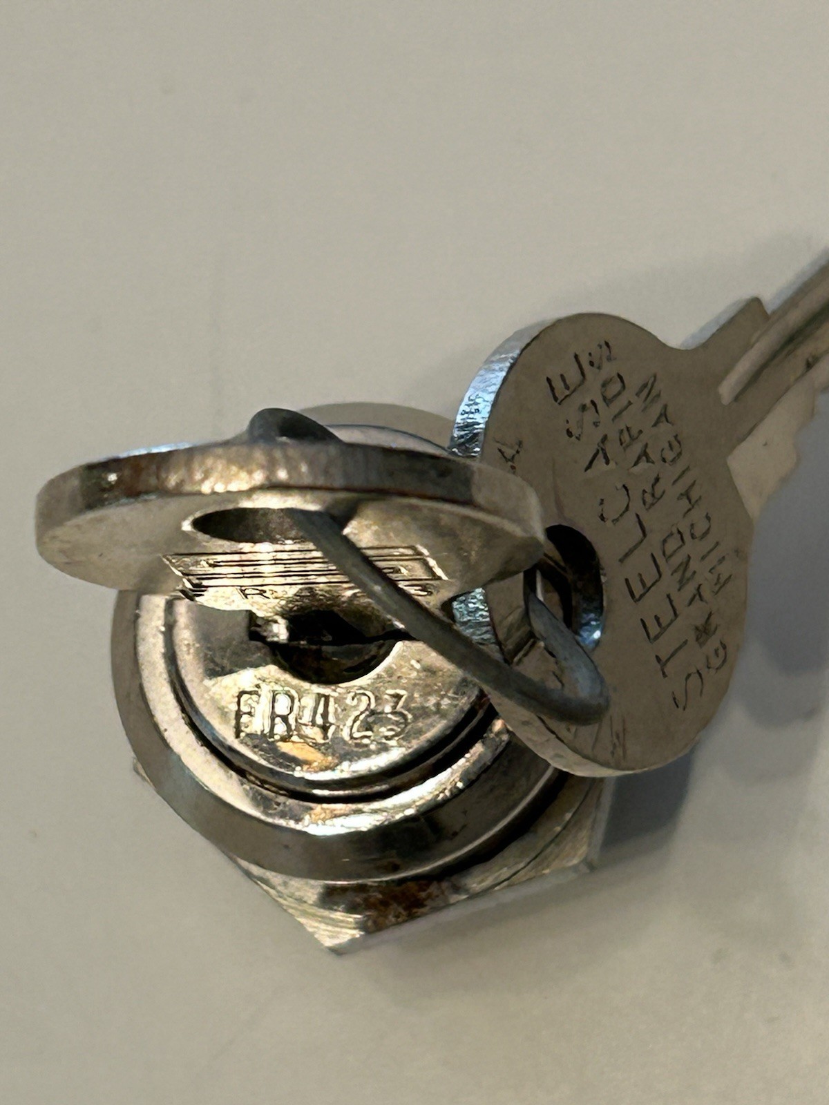 Steelcase Replacement Lock Cylinder Plug Core with 2 keys - NOS