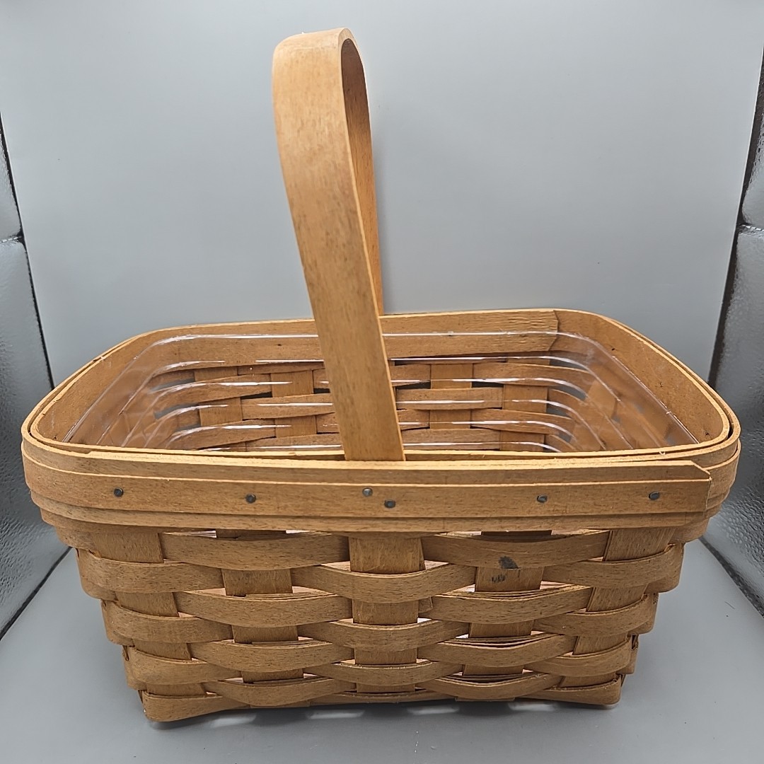Longaberger Medium-Tone Wood Handmade Basket 10.75"x7.75" Made In USA 2007