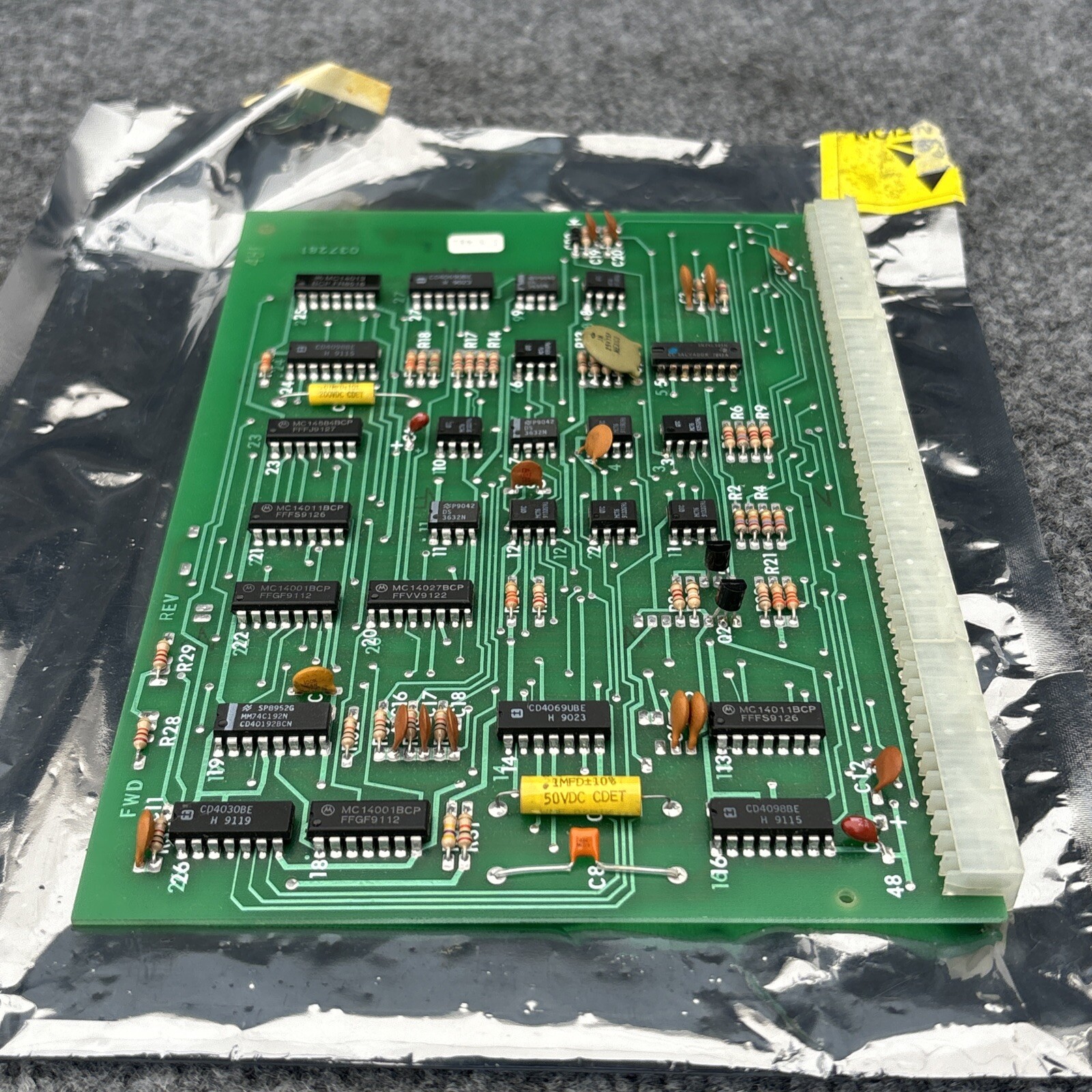 Bell & Howell 037281 Cue Interface Board BHP 037281 Used