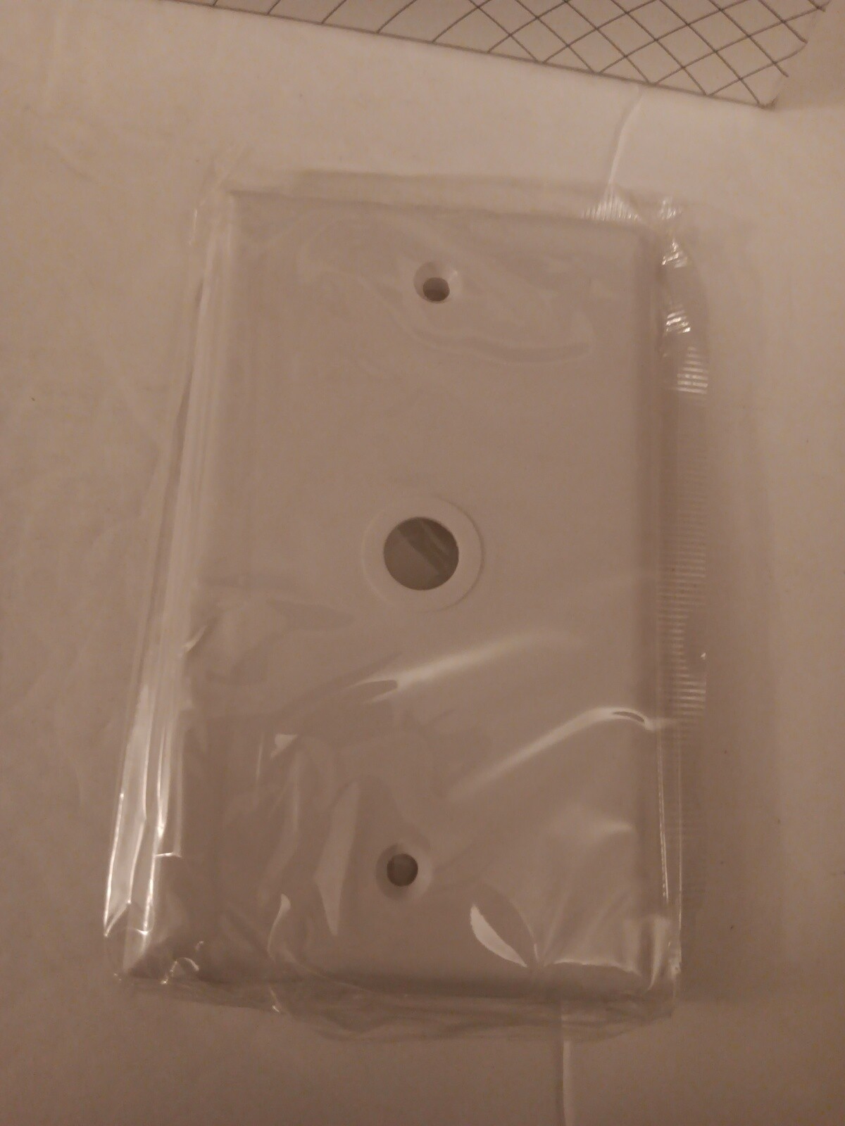 Cooper Wiring 2128W White Single Wall Plate 1 Gang Telephone Cable 3/8" Hole