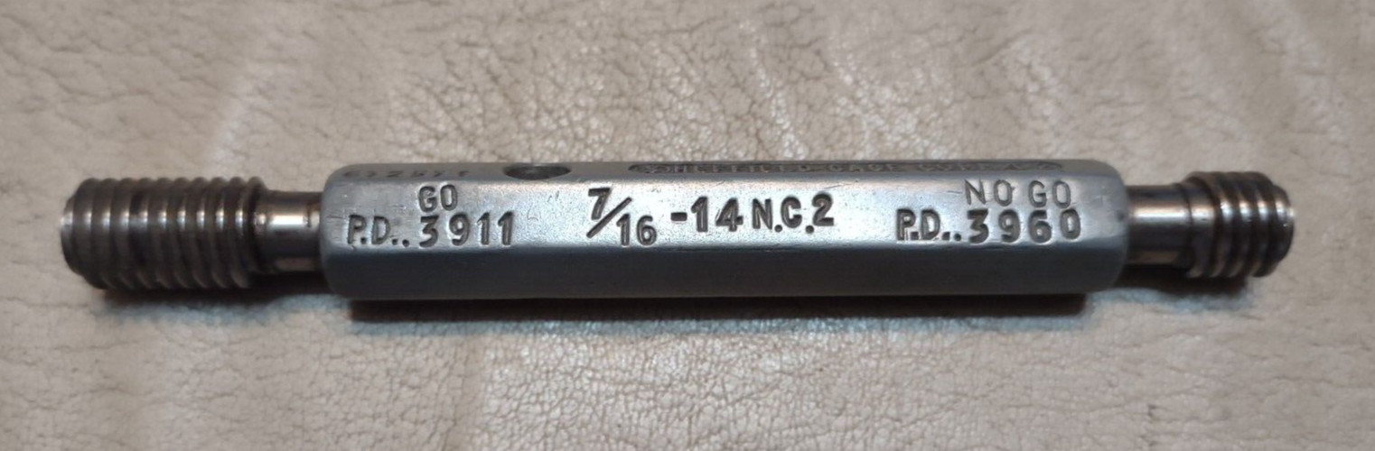 SHEFFIELD 7/16 14 NC 2 THREAD PLUG GAGE .4375 GO NO GO P.D.'S = .3911 & .3960