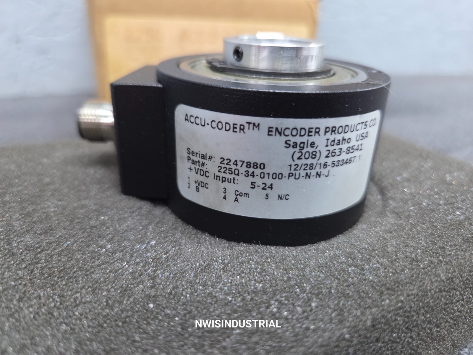 Accu-coder 225Q-34-0100-PU-N-N-J Encoder 5-24VDC