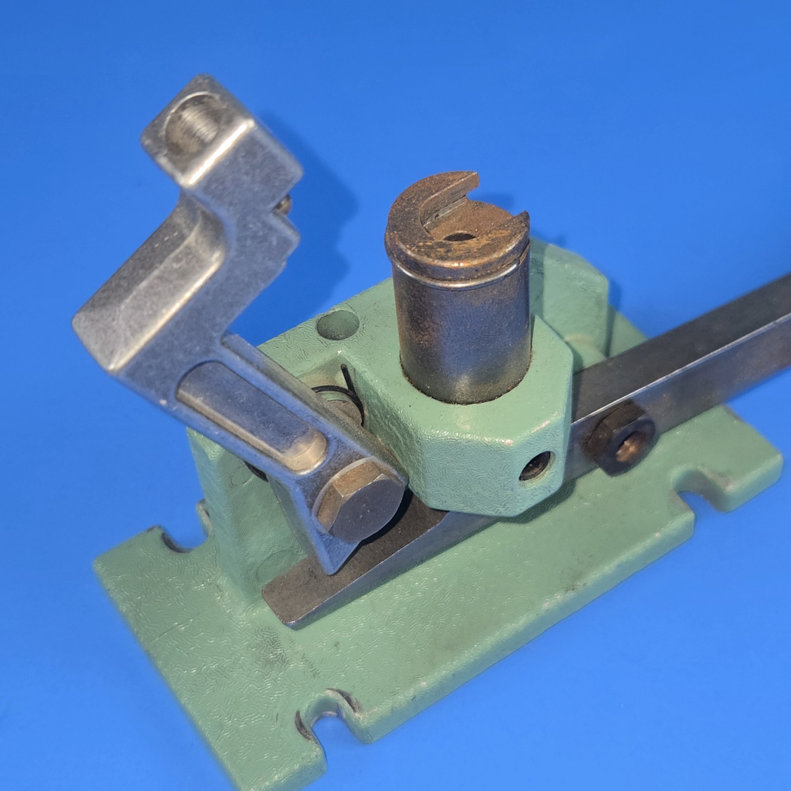 RCBS Bench Mounted Auto Priming Tool Not Complete See Pics