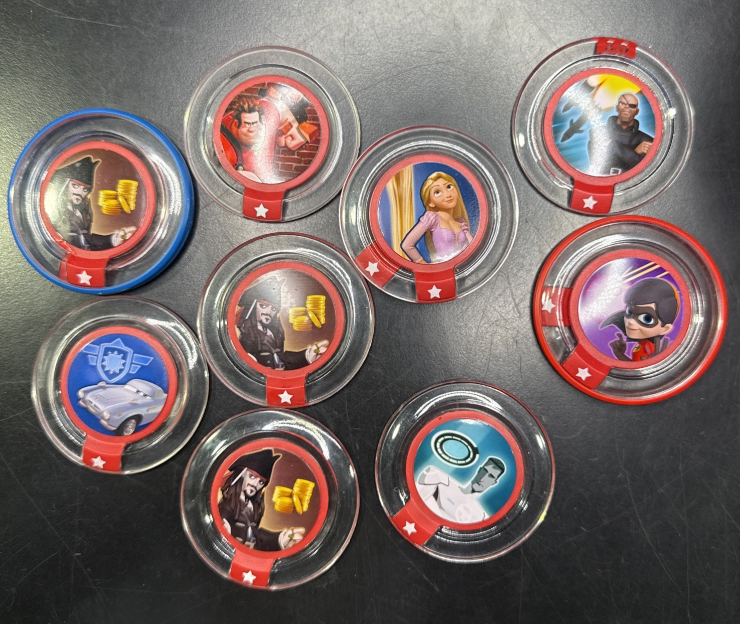Disney Infinity Start 'N' Go Carrying Case w/ 7 Incredibles Figures