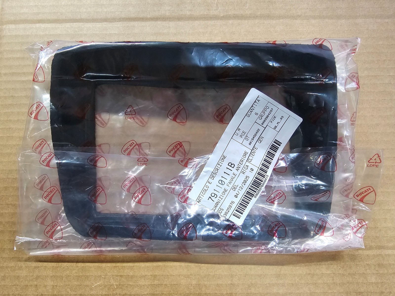 Ducati Headlight Gasket, Rubber, Supersport 600 750 900, 851 888, 79110111B, SS