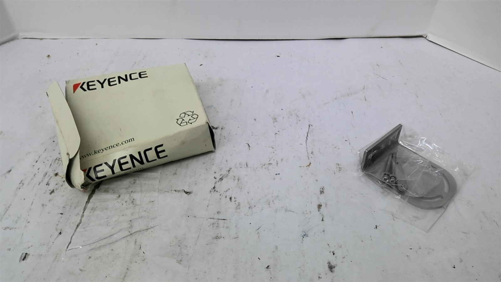 Keyence OP-88021 Mount