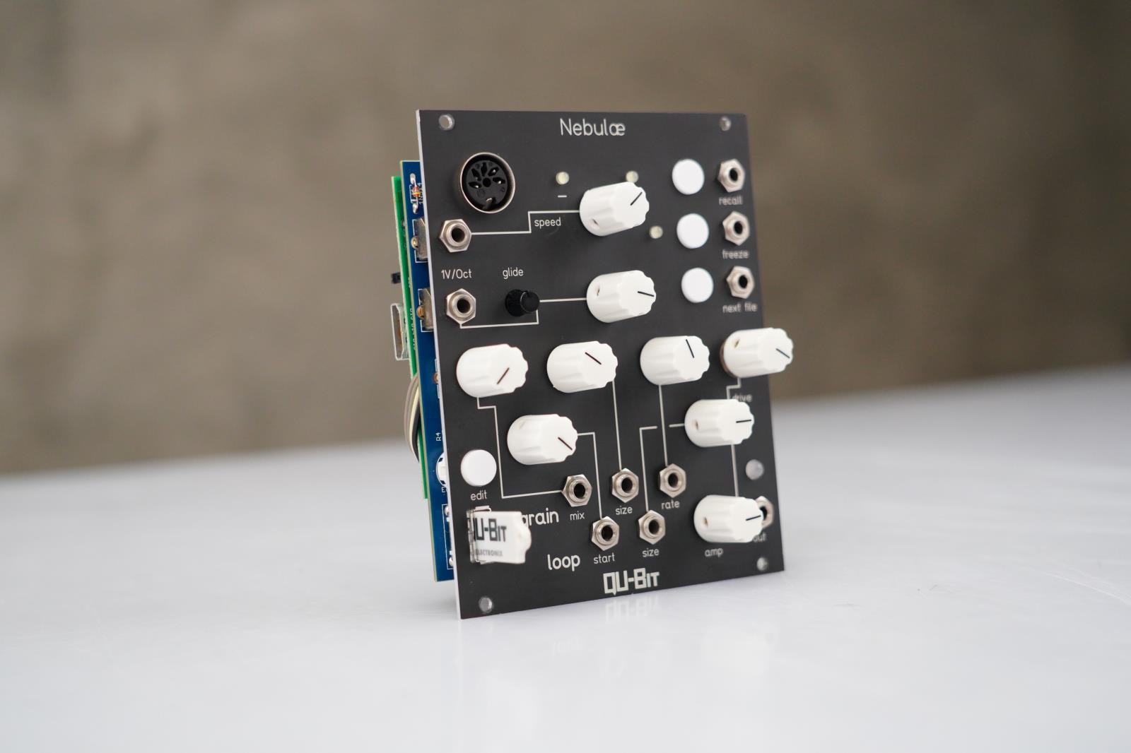 Qu-Bit Nebulae v1 Eurorack Module w/ Tiptop Stackcables #58638