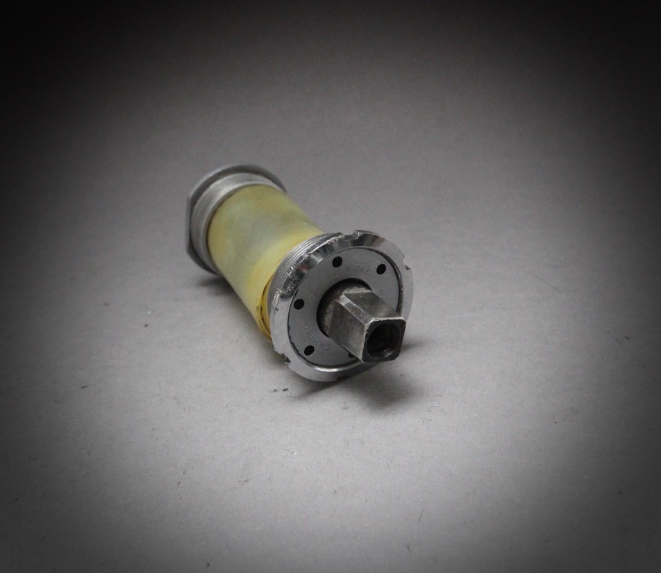 Campagnolo Triomphe 70 SS Bottom Bracket / ITA / 115.5mm / Super #VELOWIZARD
