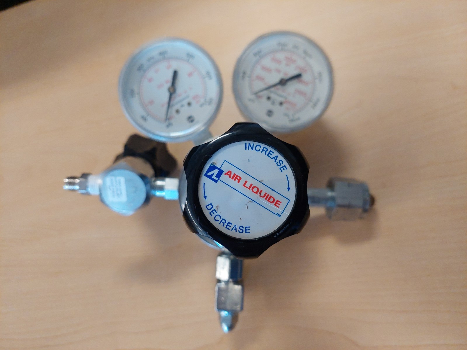 Air Liquide HPS272C-350 CGA350 Regulator