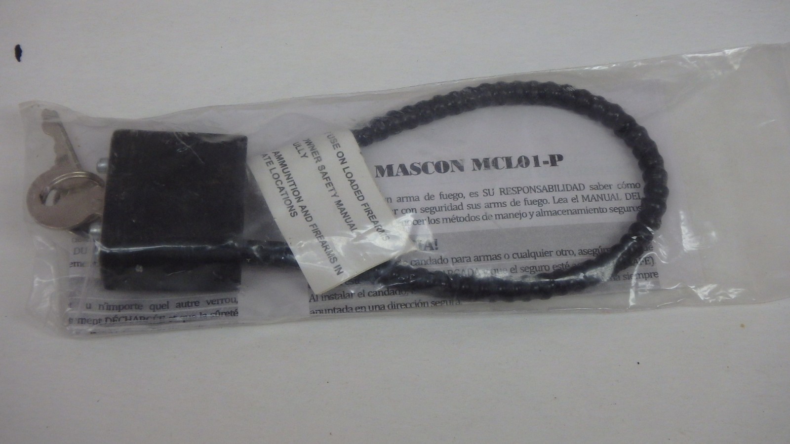 9" Safety Gun Cable Lock  2 Keys Black  NEW IN PKG