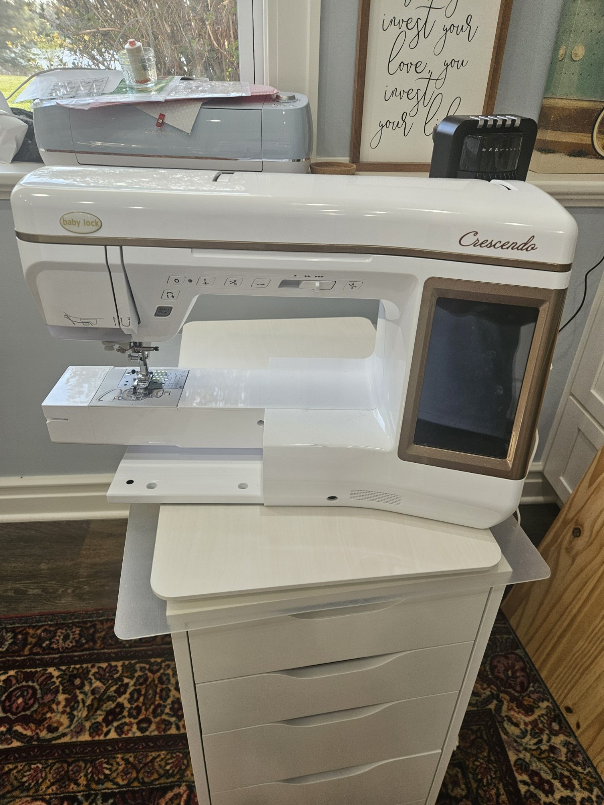 Baby Lock Crescendo Sewing and Quilting machine