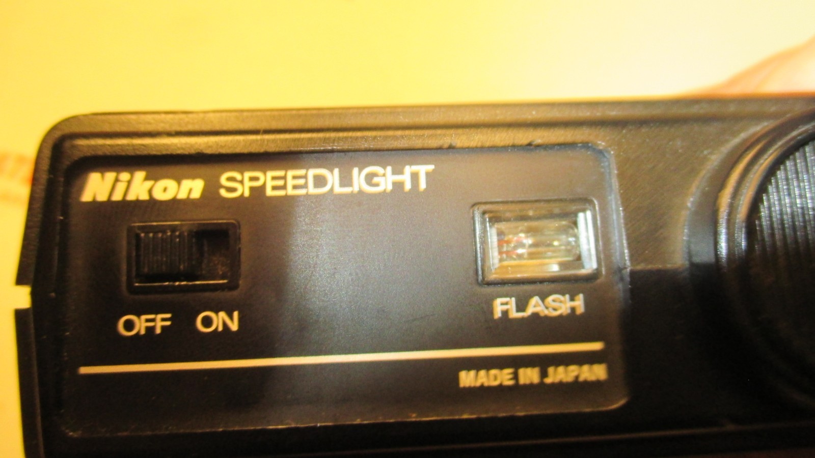 Nikon Speedlight SB-10 Shoe Mount Flash for Nikon tested d4